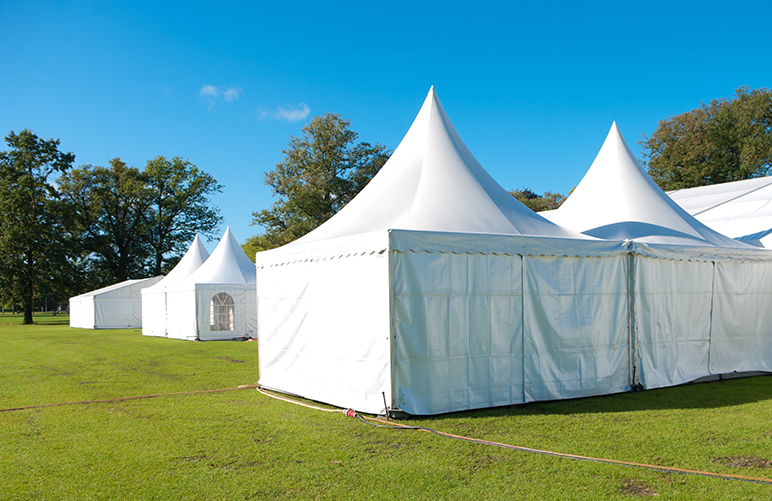 Tendas cónicas para feiras e eventos