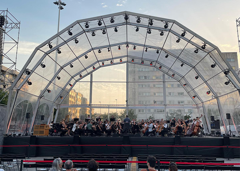 Fotografía de Palco Orbital Transparente para evento promovido pela Casa da Música.